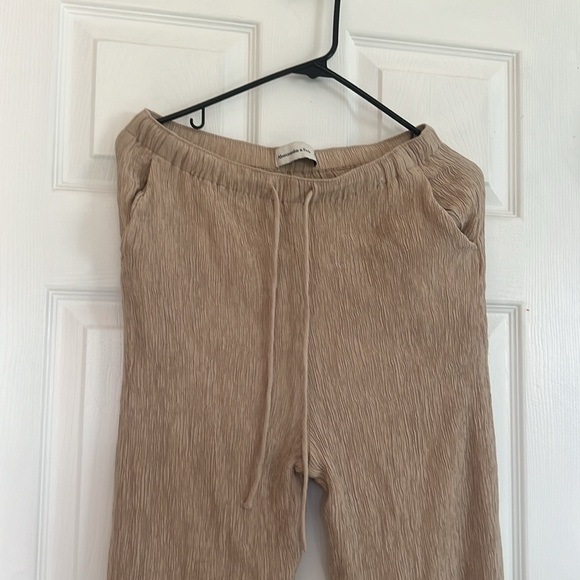 Abercrombie & Fitch pant size medium beige tan open flow pants bottoms long cute - Picture 3 of 11